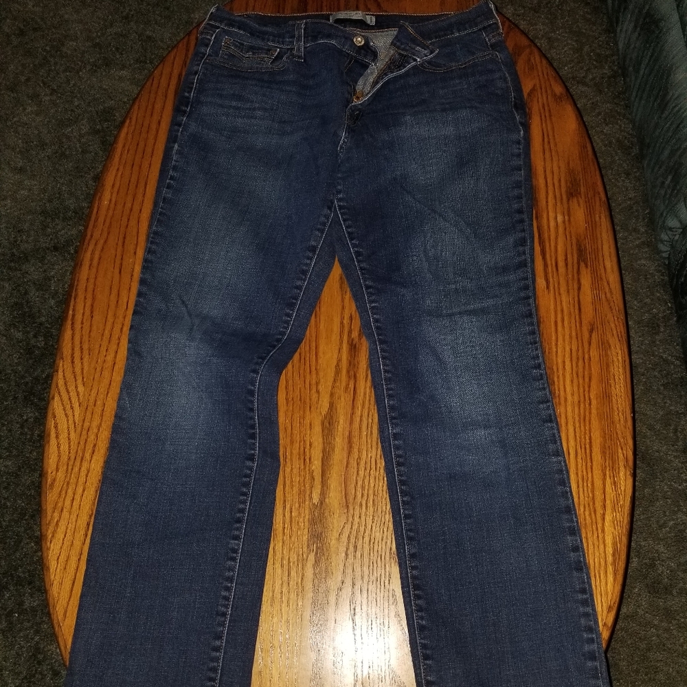 Jeans - Picture 2 of 5